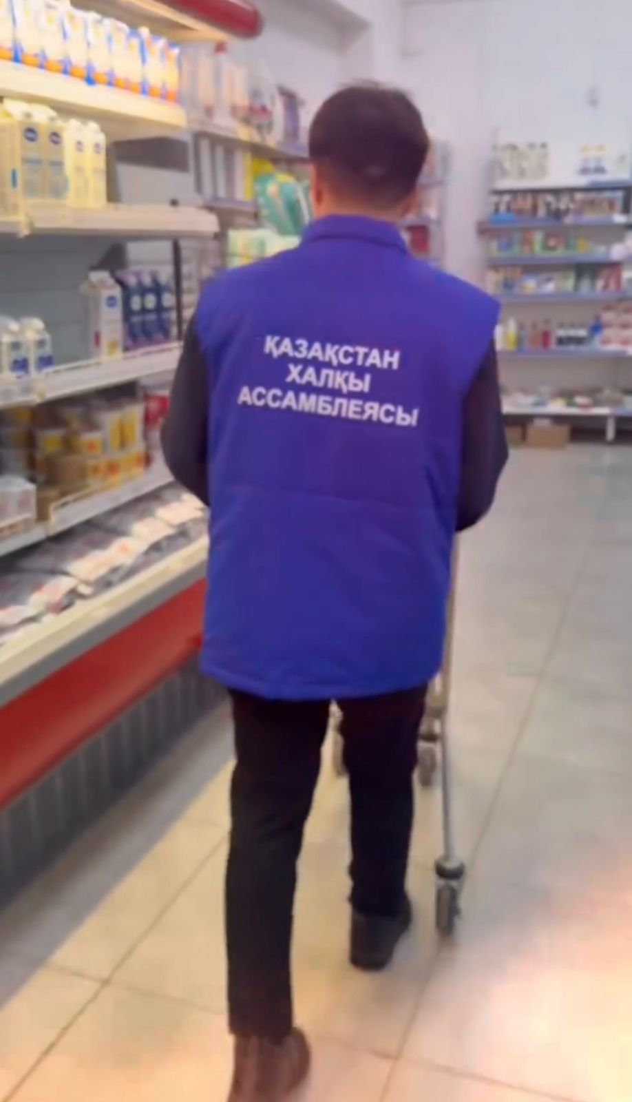 Жезді кентінде аз қамтылған отбасыларға қайырымдылық көмек көрсетілді