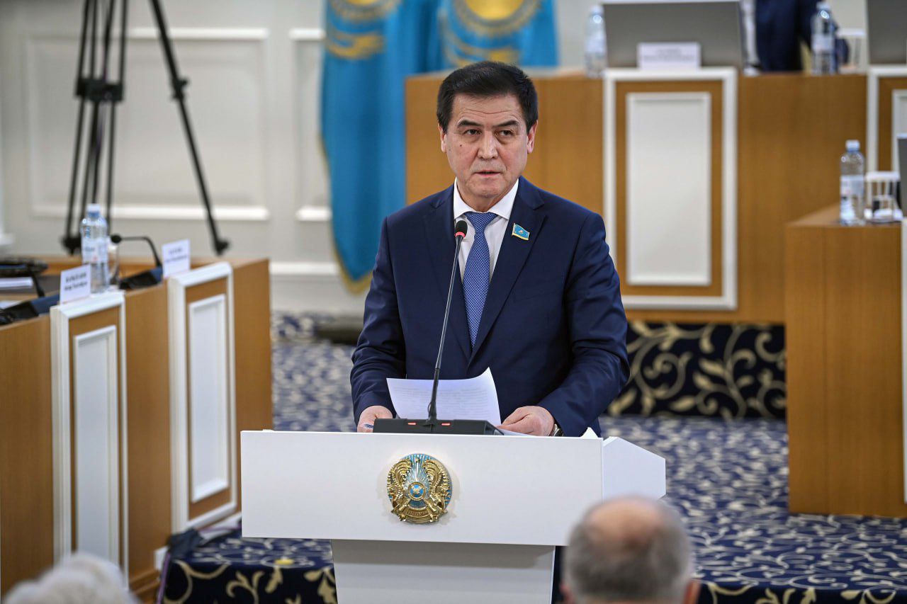 Конституционная комиссия на втором заседании обсудила нормы по разделам «Курылтай», «Народный совет»