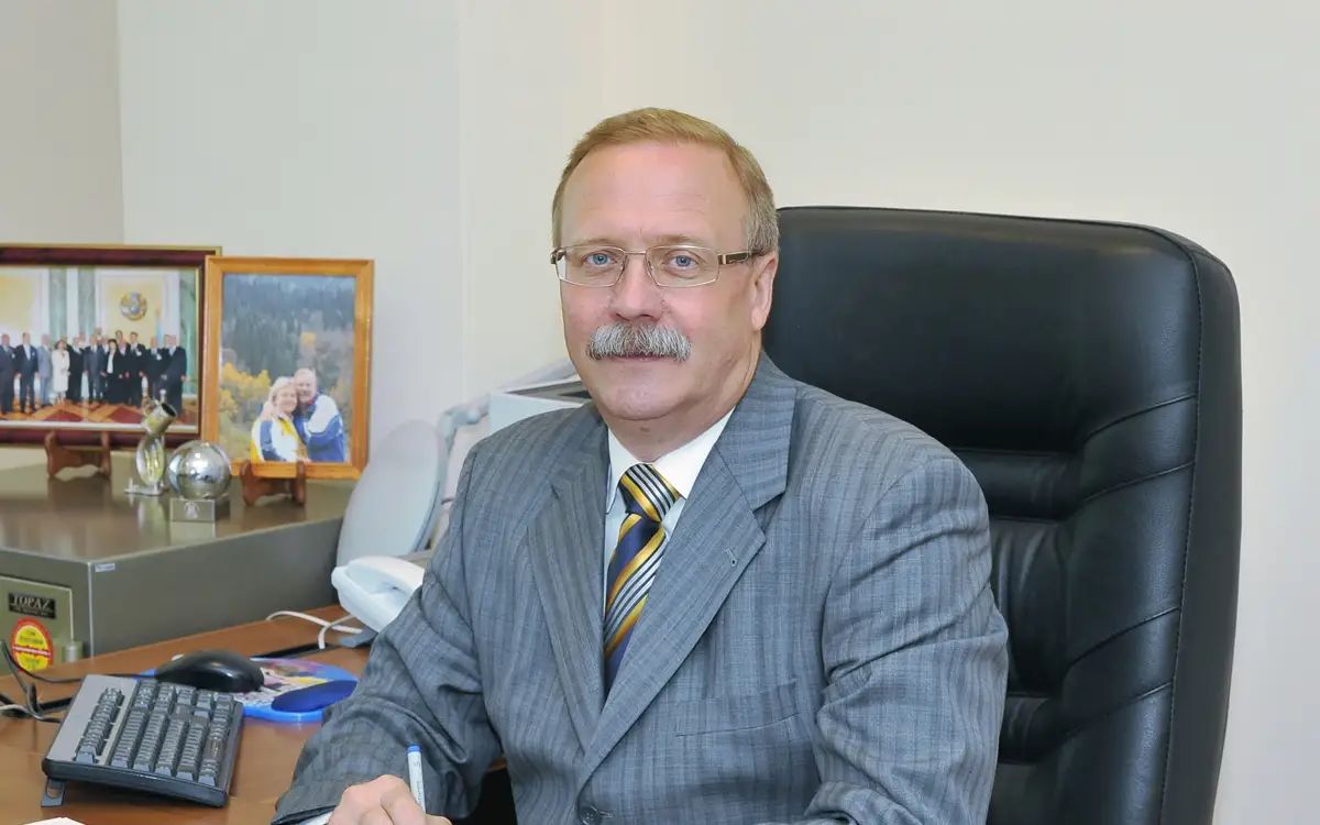 В новом проекте Конституции предложено разграничить права человека и гражданские права