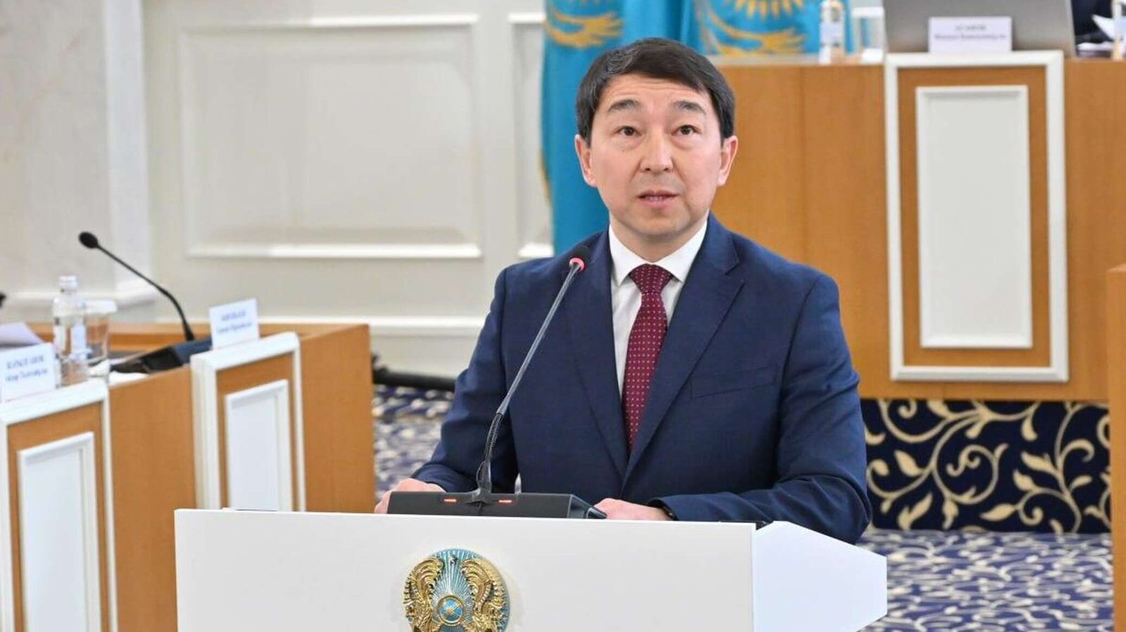 В новой Конституции записаны все процедуры, сроки и регламенты переходного периода