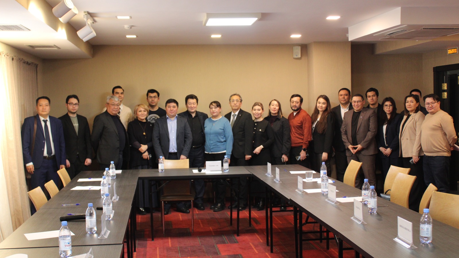 Жаңа Конституция – қоғам үнін еститін мемлекетке қадам