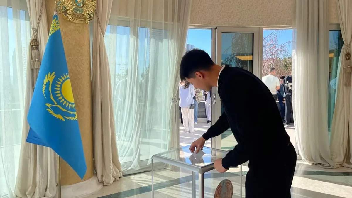 Жаңа кезеңге бастайтын тарихи таңдау