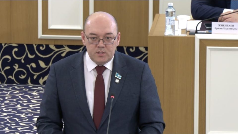 Расширение сферы участия граждан в общественной жизни крайне важно – Асхат Рахимжанов