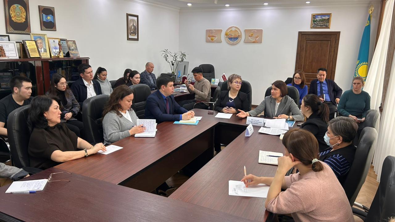 В Астане эксперты обсудили проект новой Конституции в рамках темы «Правовые основы и социальная защита семейных ценностей»