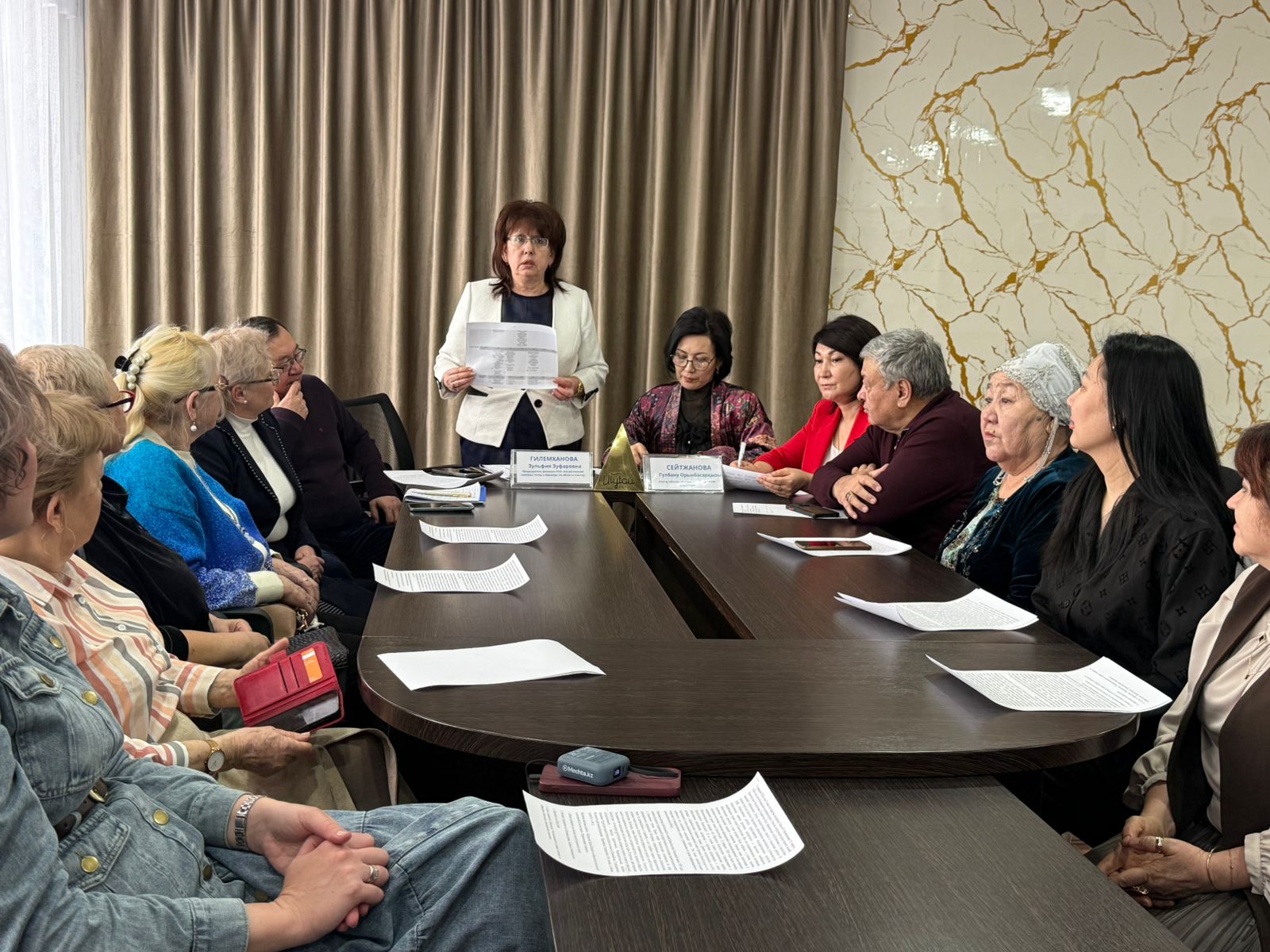 «Конституционный референдум в Казахстане: правовые основы и значение» тақырыбында өтті круглый стол