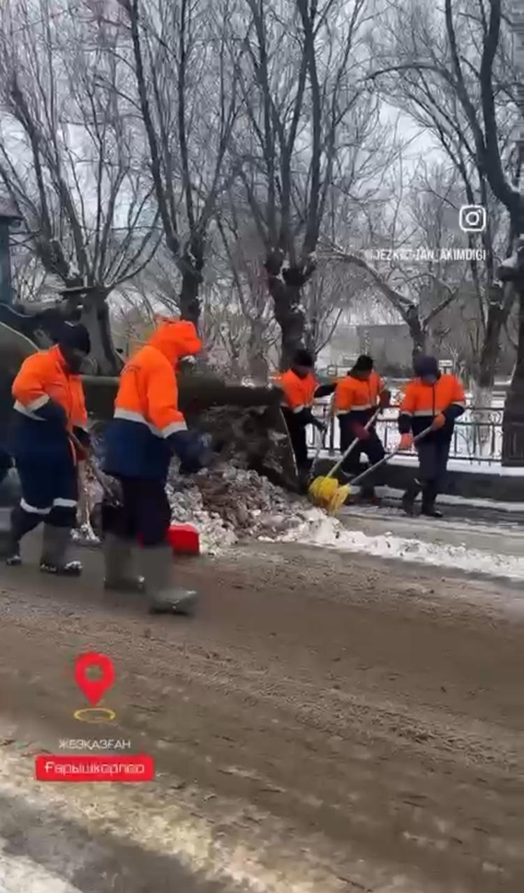 Жезқазған қаласында қар тазалау жұмыстарының барысы