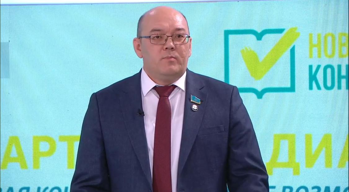 Асхат Рахимжанов: Человекоцентричность - как основа Новой Конституции