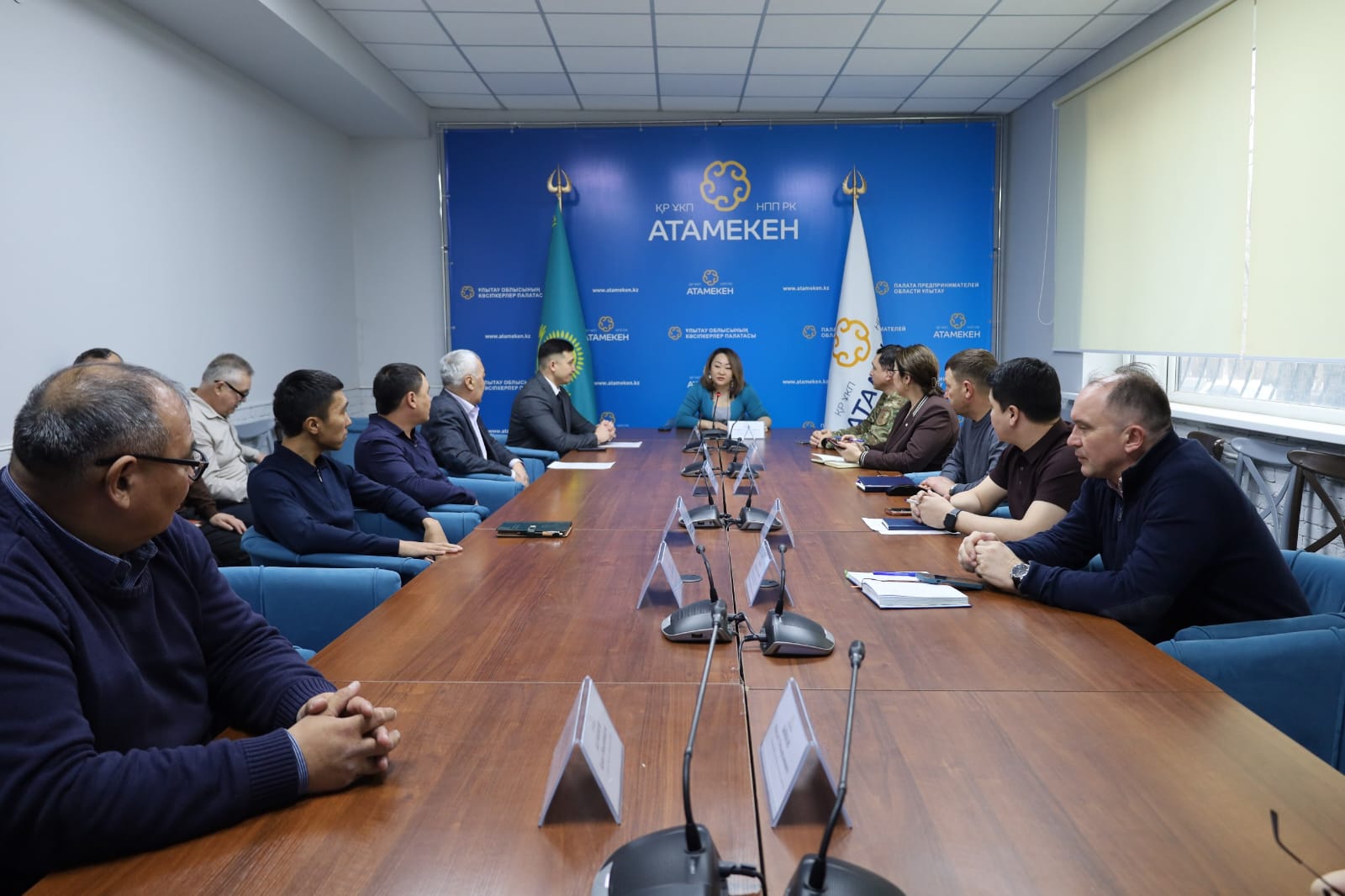 Предпринимательское сообщество подерживает проект Новой Конституции