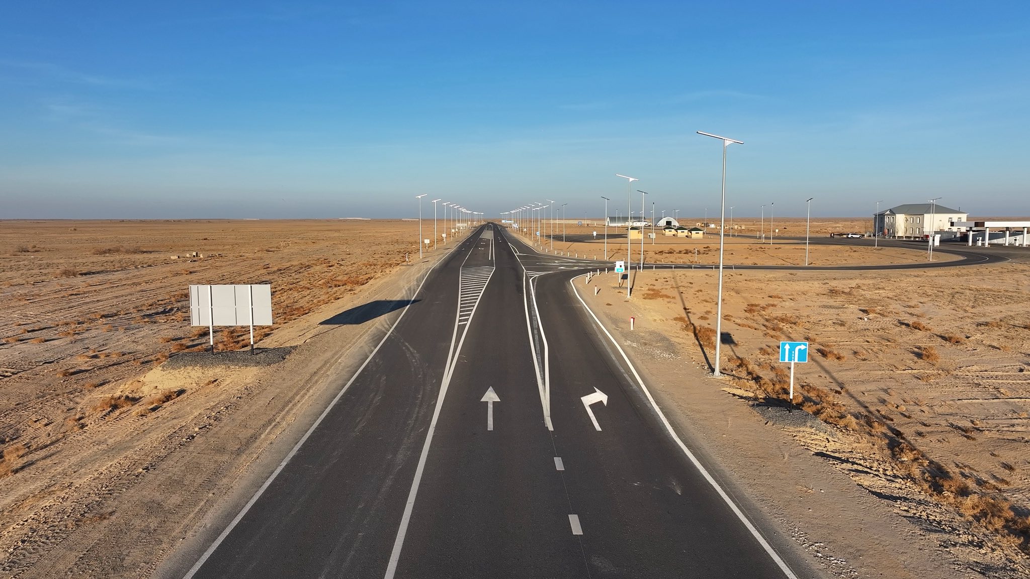 «Қызылорда – Жезқазған» автожолындағы құрылыс жұмыстары талқыланды