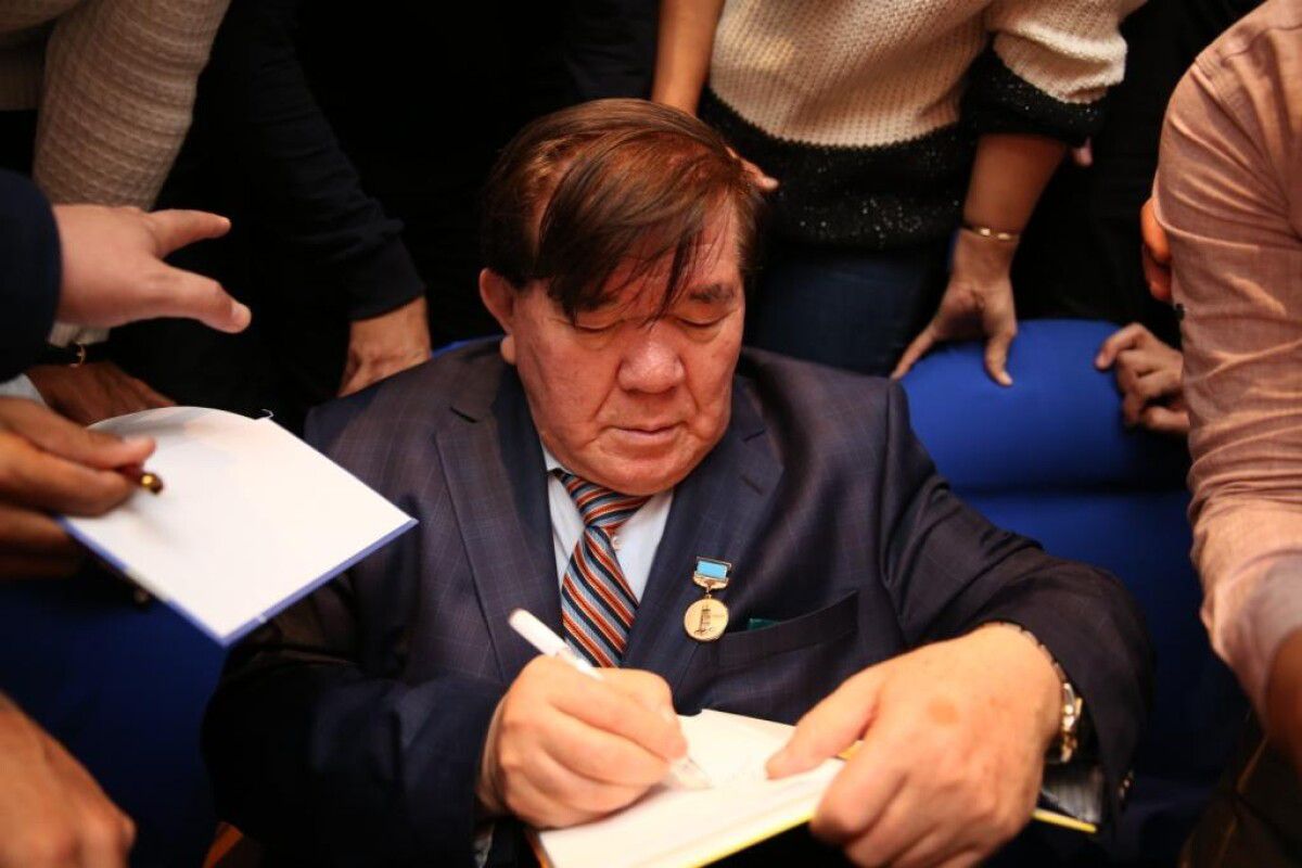 Қазақ әдебиеті мен мәдениеті үшін орны толмас ауыр қаза.
