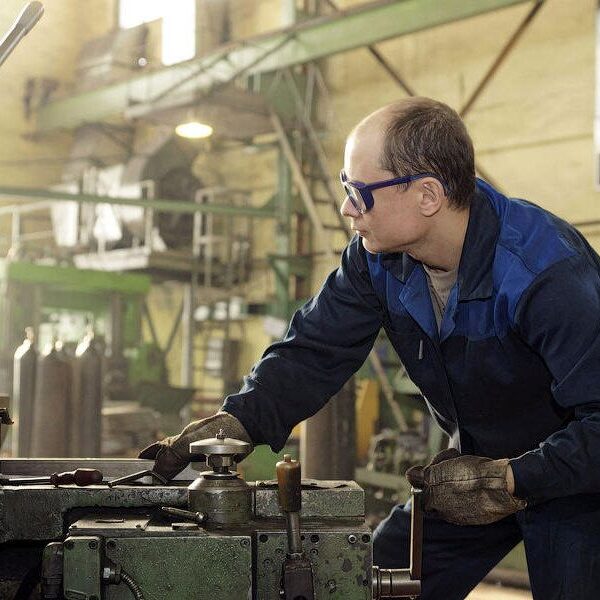 Еңбек адамы