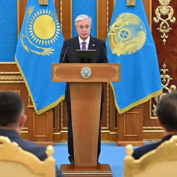 Президент мұғалімдер күнімен құттықтады