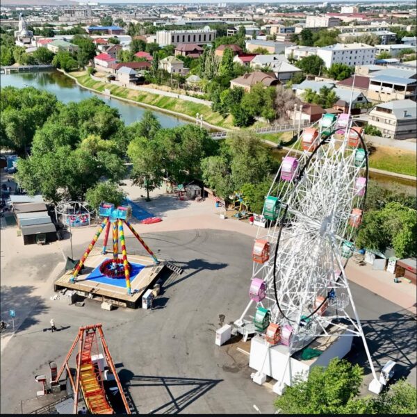 ҚАЛАДА АЛҒАШ РЕТ АТТРАКЦИОНДАР ОРНАТЫЛАДЫ