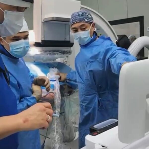 ҰЛЫТАУ ТҰРҒЫНДАРЫНА ЖОҒАРЫ ТЕХНОЛОГИЯЛЫҚ КАРДИОХИРУРГИЯЛЫҚ КӨМЕК ҚОЛЖЕТІМДІ БОЛДЫ