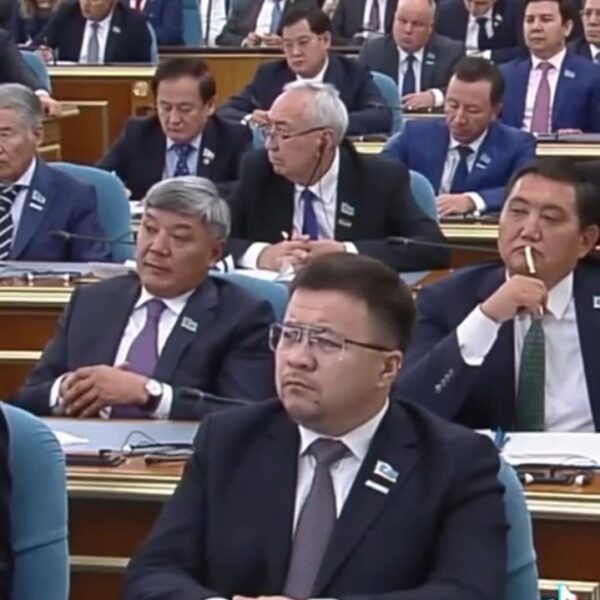 «Мектеп оқушыларына арналған жасанды интеллект туралы бағдарлама »